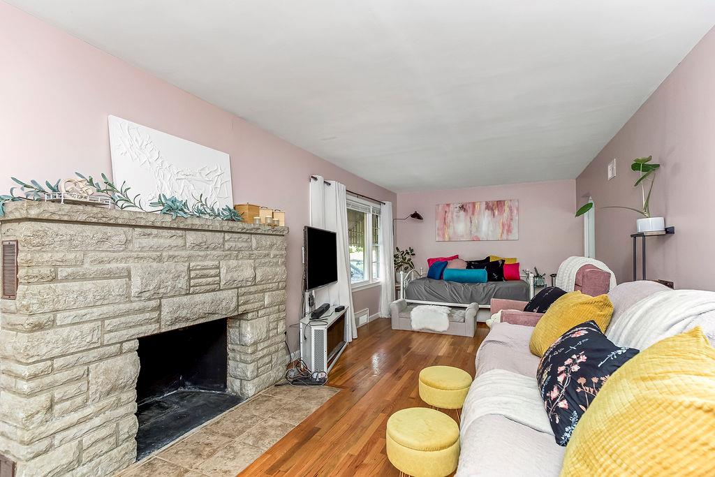 1205 N 90th Street Property Photo 5