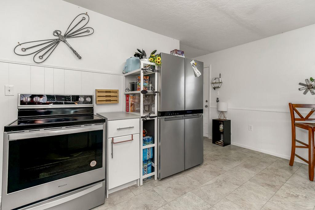 1205 N 90th Street Property Photo 11