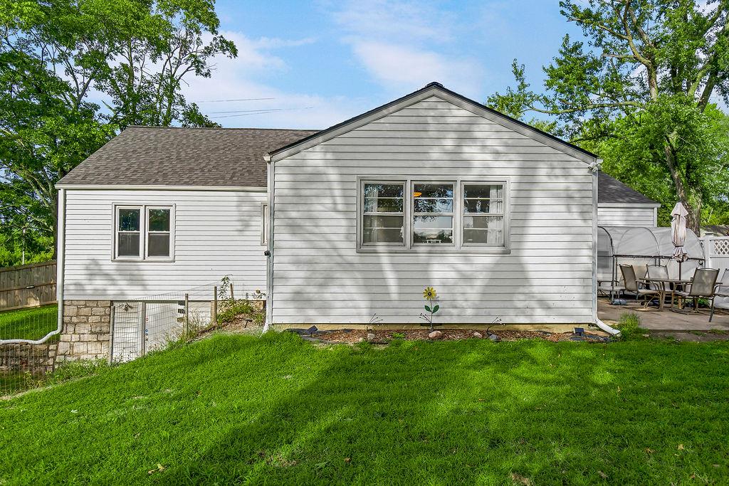 1205 N 90th Street Property Photo 20