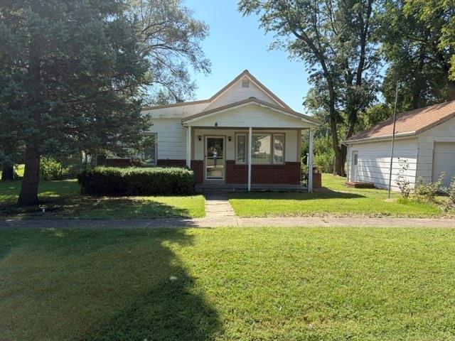 103 E 4th Street Property Photo 1