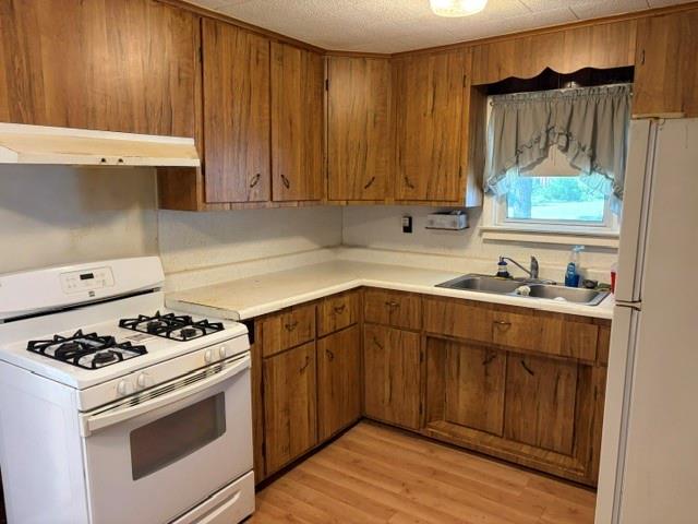 103 E 4th Street Property Photo 13