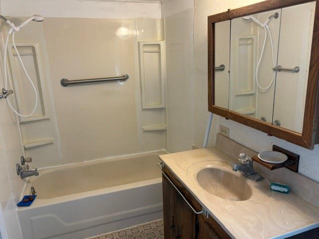 103 E 4th Street Property Photo 26