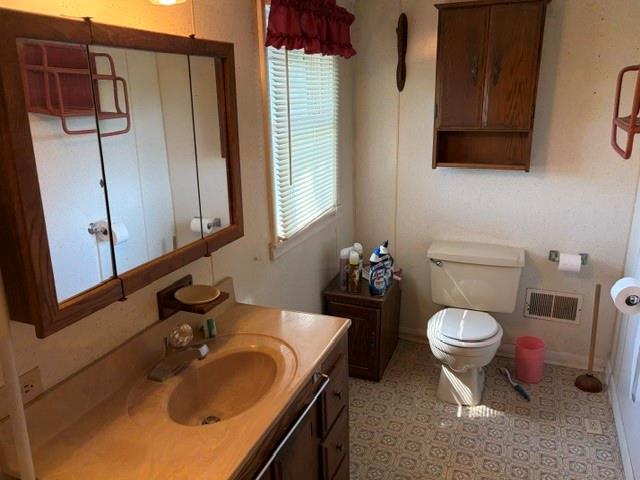 103 E 4th Street Property Photo 27