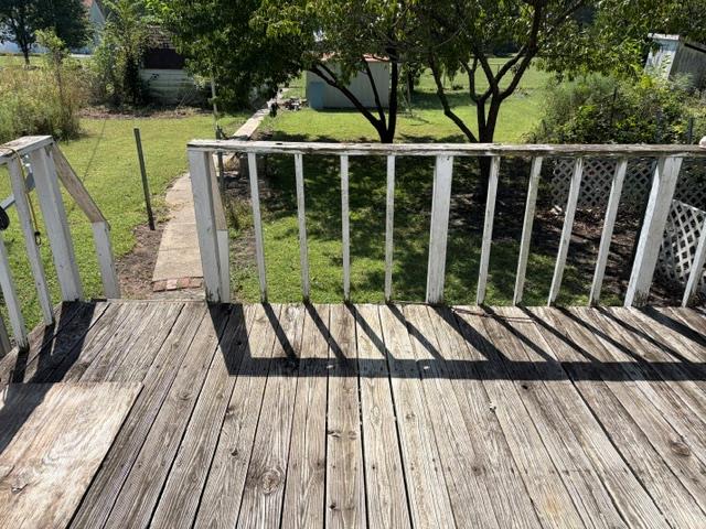 103 E 4th Street Property Photo 28