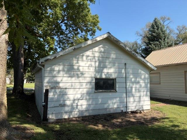 103 E 4th Street Property Photo 29