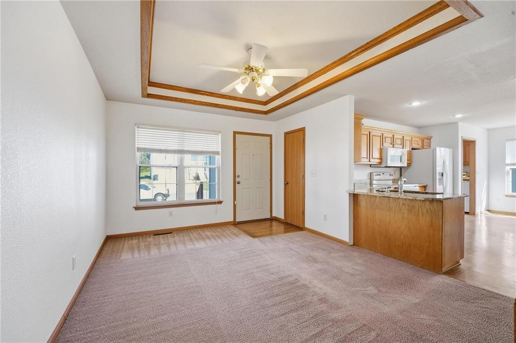 1203 Nw Scenic Drive Property Photo 3