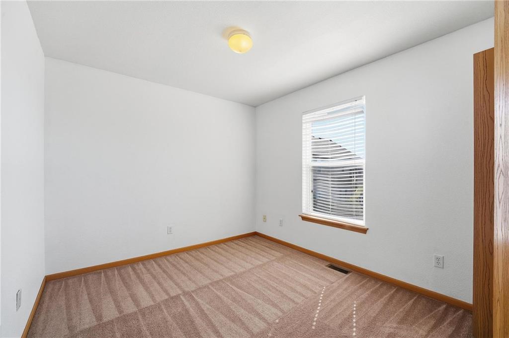 1203 Nw Scenic Drive Property Photo 16