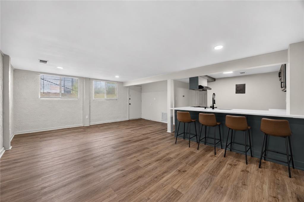 474 W 104th Street Property Photo 1