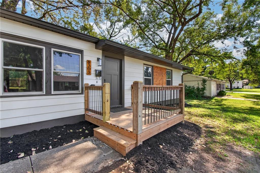 6303 E 153rd Street Property Photo 5