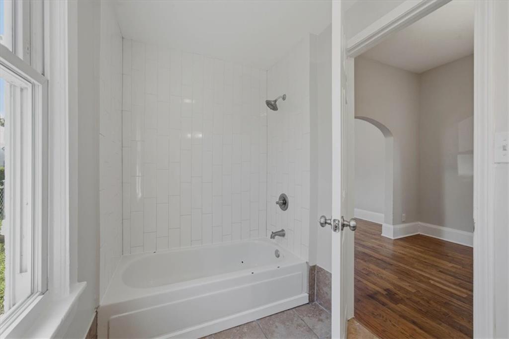 620 Northrup Avenue Property Photo 11