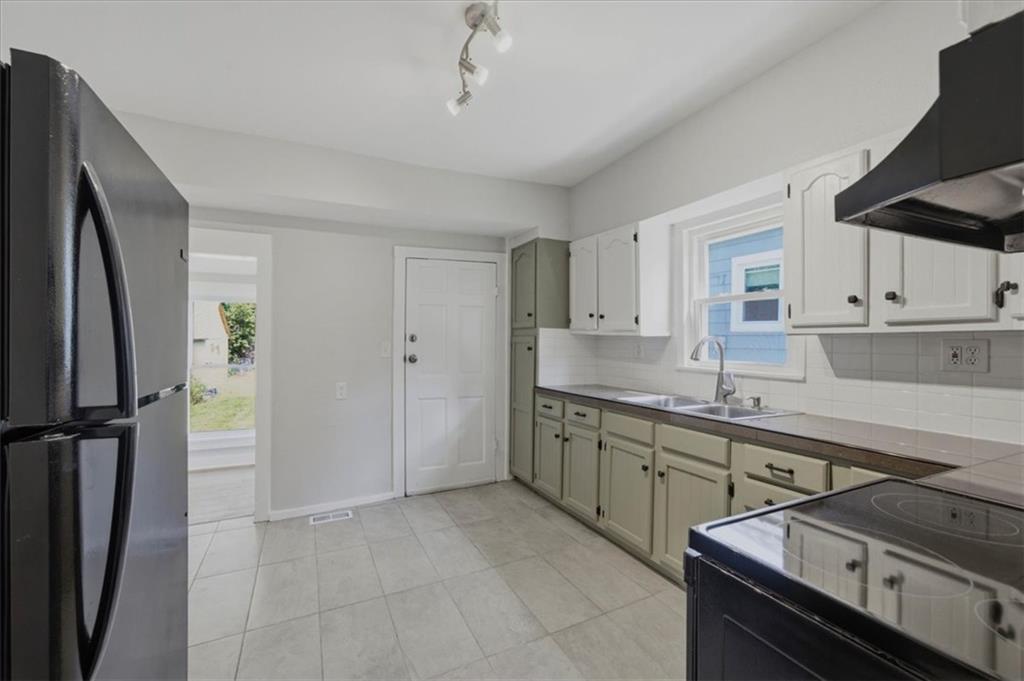 620 Northrup Avenue Property Photo 12