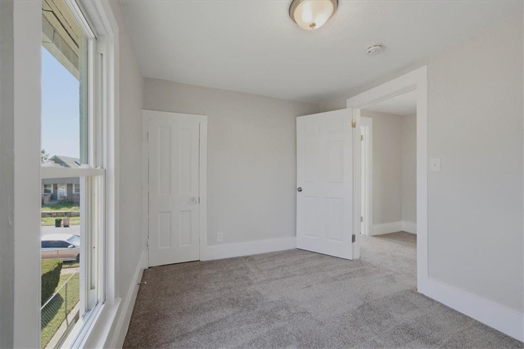 620 Northrup Avenue Property Photo 20