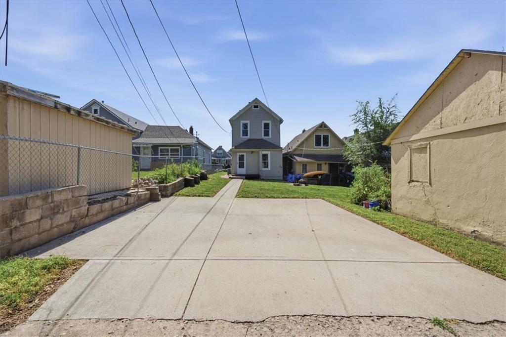 620 Northrup Avenue Property Photo 25