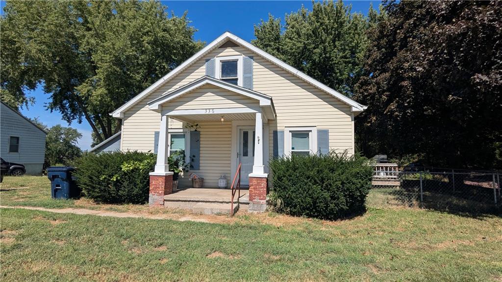 336 E Locust Street Property Photo 1