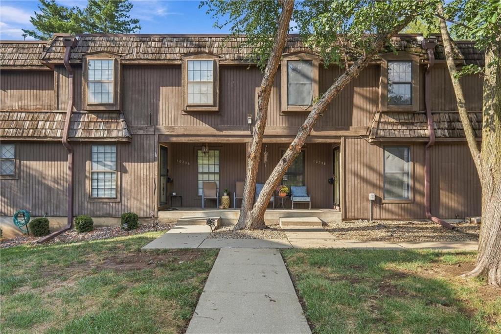 10258 Cedarbrooke Lane Property Photo 1