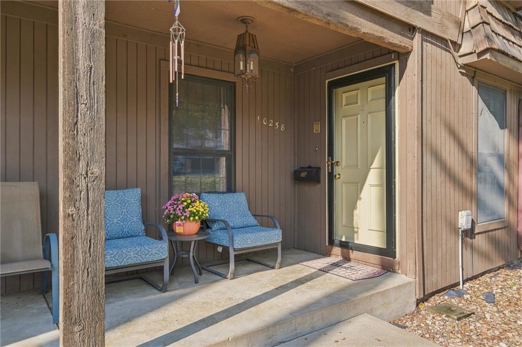 10258 Cedarbrooke Lane Property Photo 1