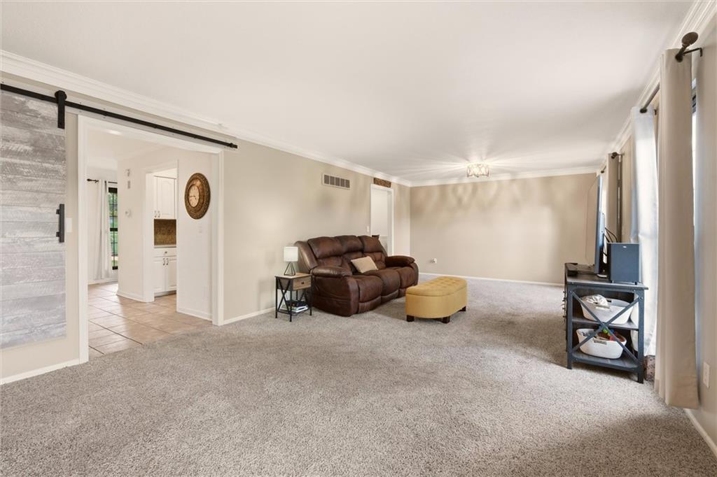 10258 Cedarbrooke Lane Property Photo 10