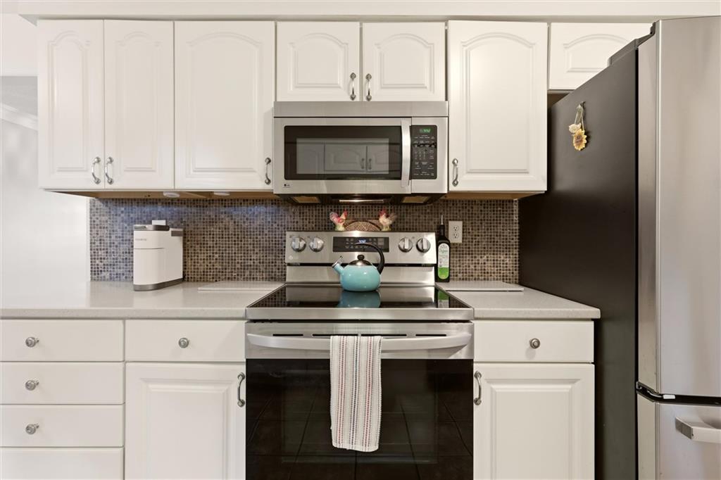 10258 Cedarbrooke Lane Property Photo 14