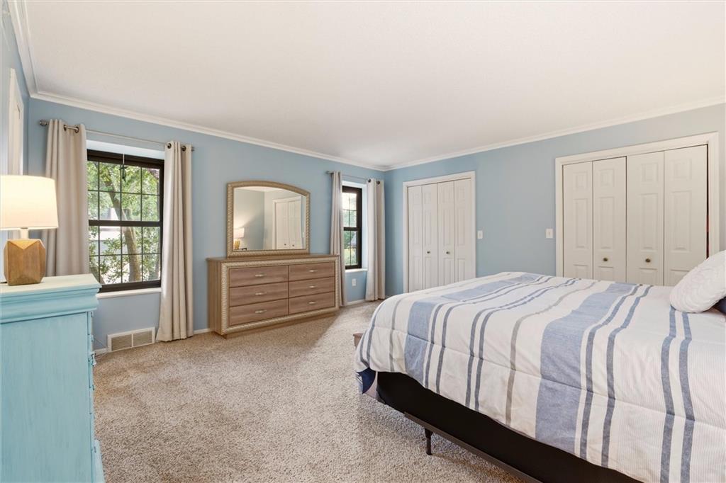 10258 Cedarbrooke Lane Property Photo 17