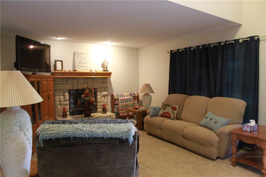 945 E Cottage Creek Drive Property Photo 7