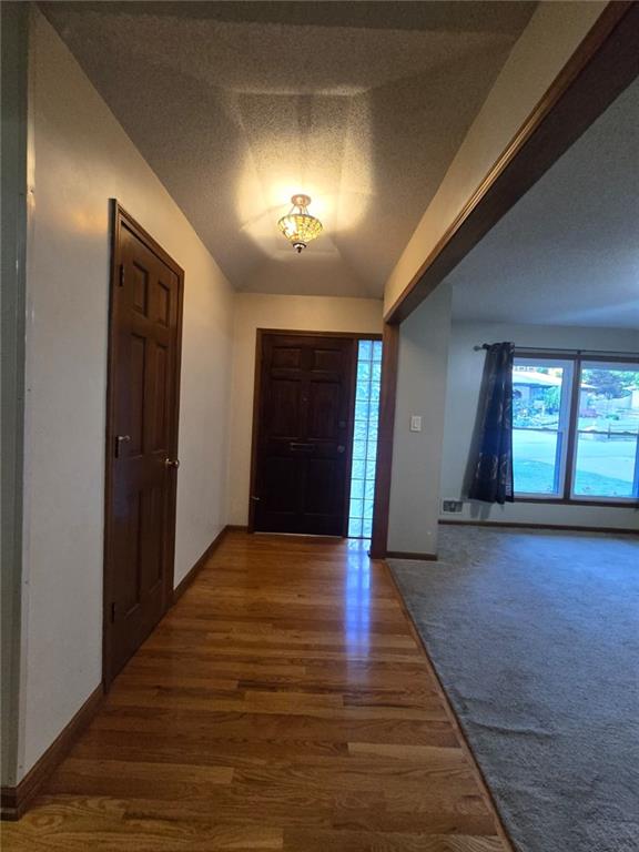 15917 E 41st Street Property Photo 10
