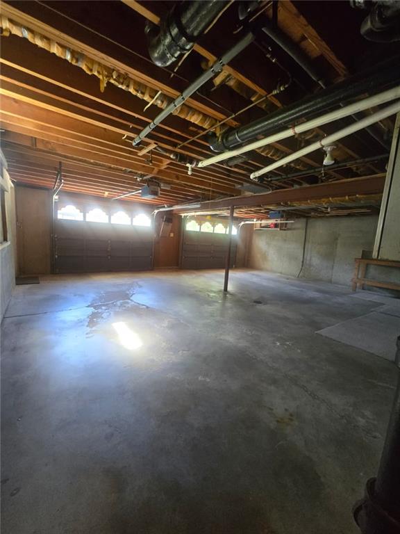 15917 E 41st Street Property Photo 32