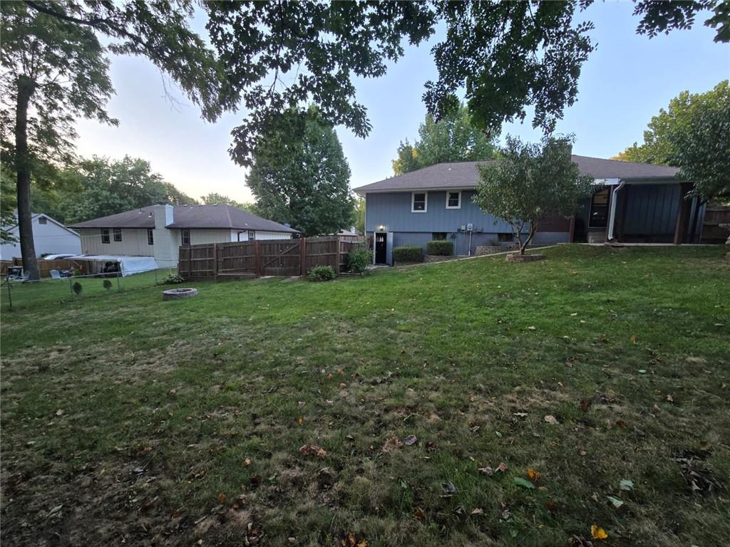15917 E 41st Street Property Photo 35