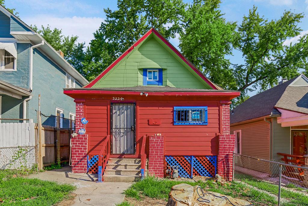 3224 E 6th Street Property Photo 1