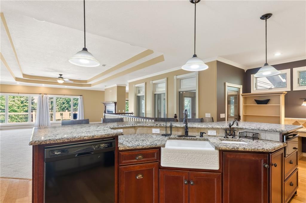 1401 Pinecrest Drive Property Photo 19