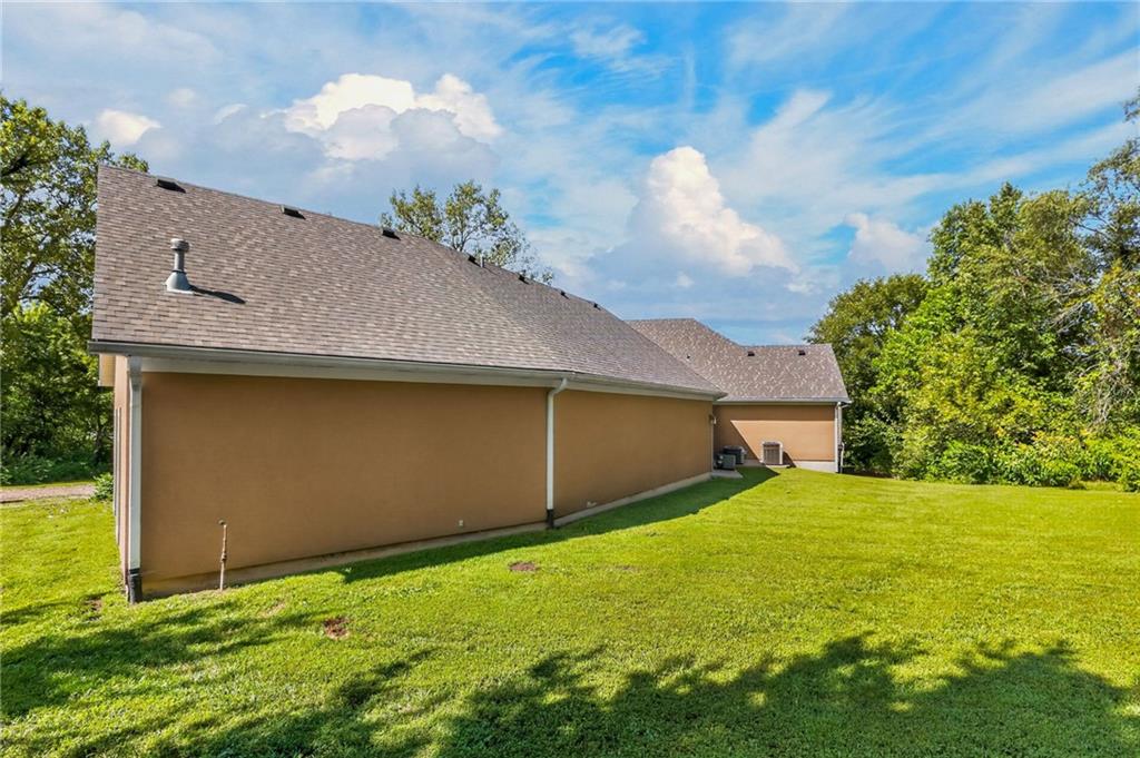 1401 Pinecrest Drive Property Photo 73