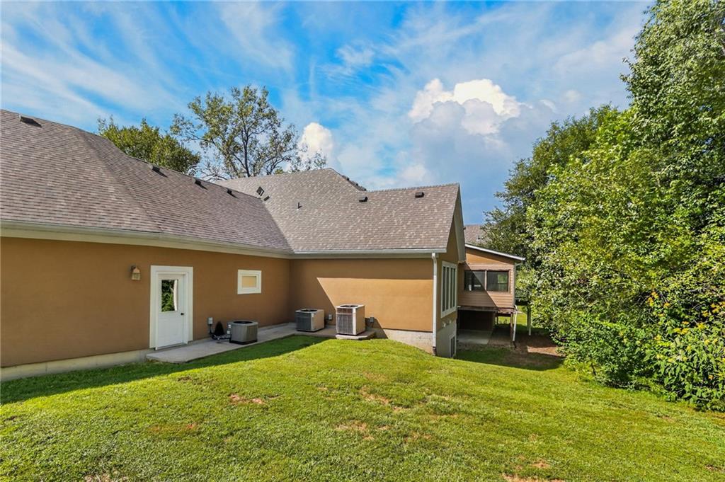 1401 Pinecrest Drive Property Photo 74