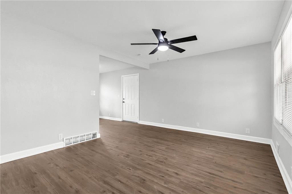 702 Mulberry Street Property Photo 4