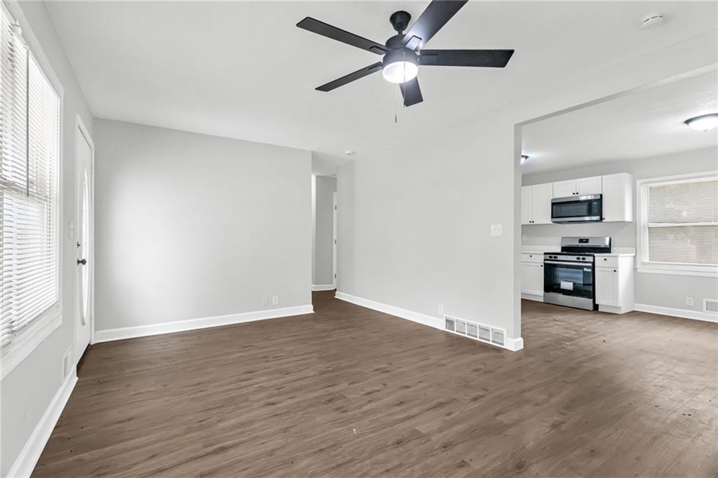 702 Mulberry Street Property Photo 5