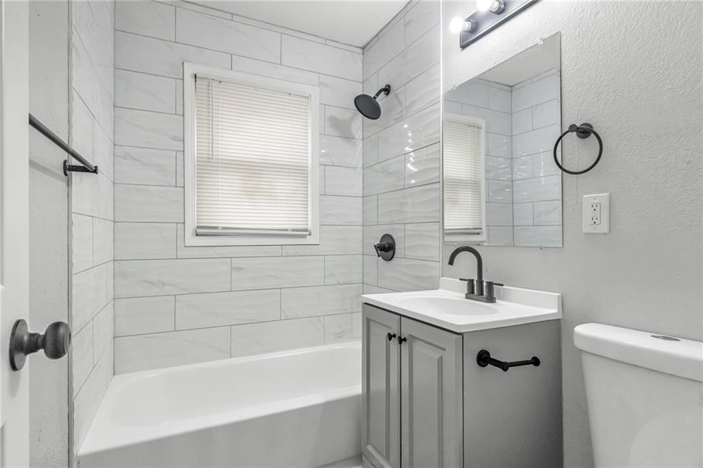 702 Mulberry Street Property Photo 13