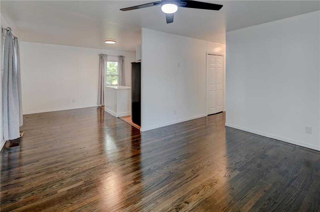 1503 N Hocker Avenue Property Photo 8