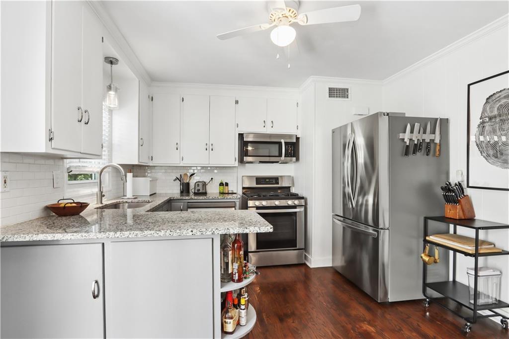 7217 Dearborn Street Property Photo 4