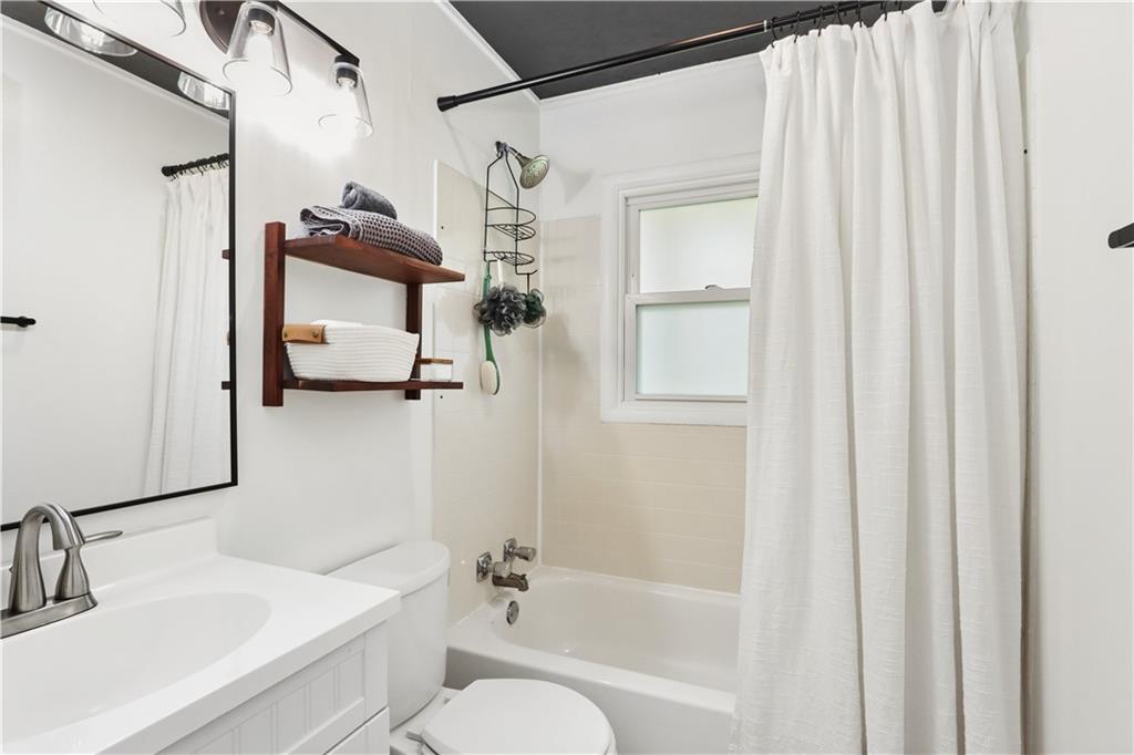 7217 Dearborn Street Property Photo 10
