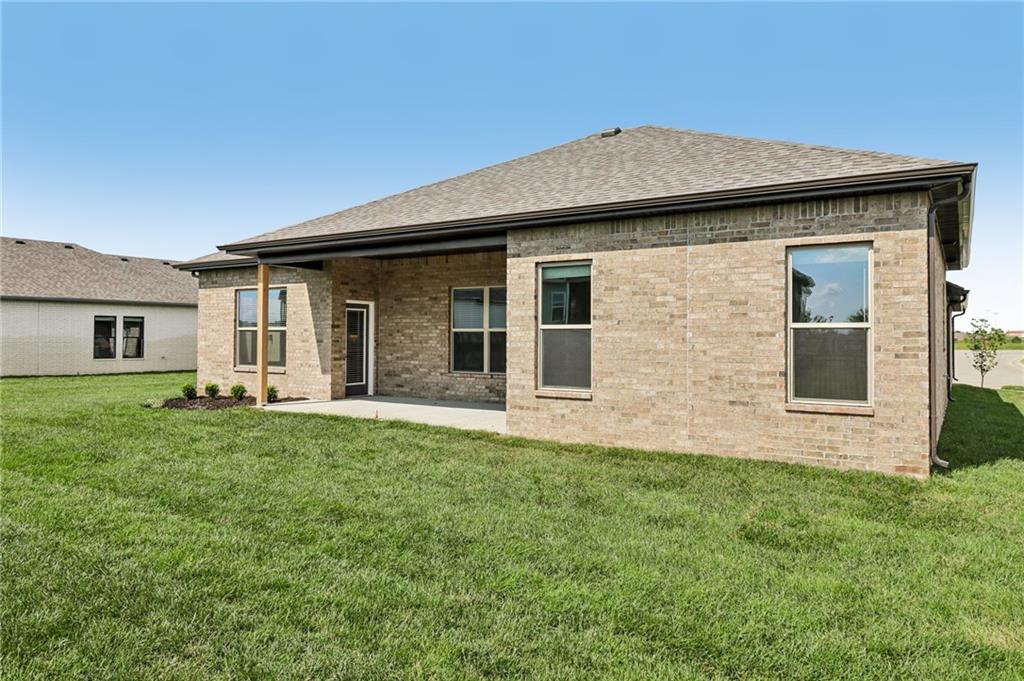 6634 Mccormick Drive Property Photo 5