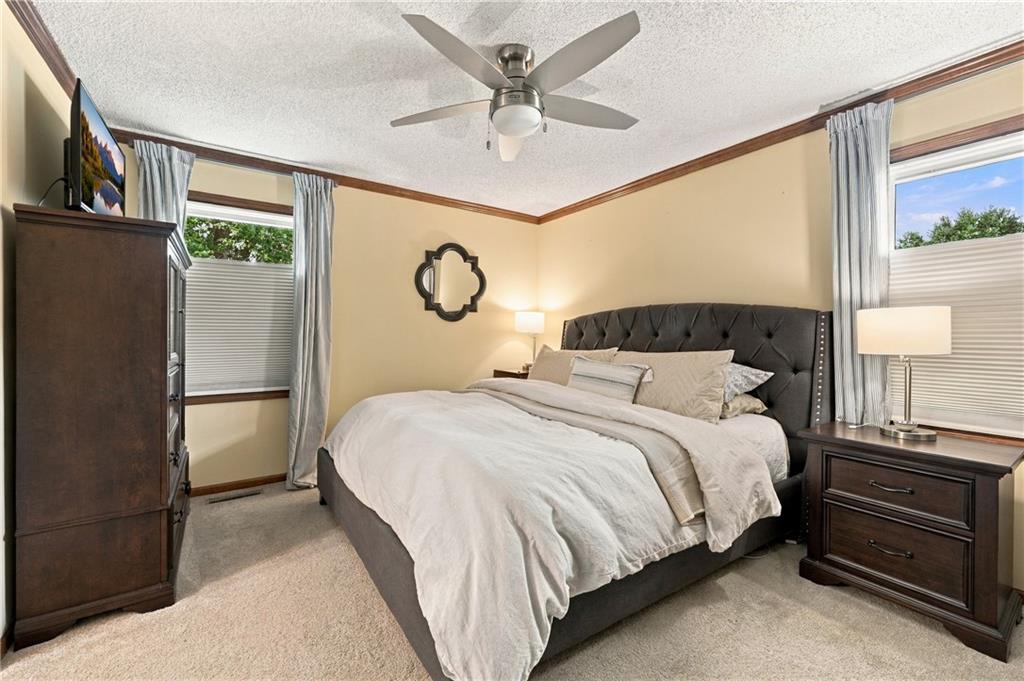 2830 Sweet Briar Drive Property Photo 6