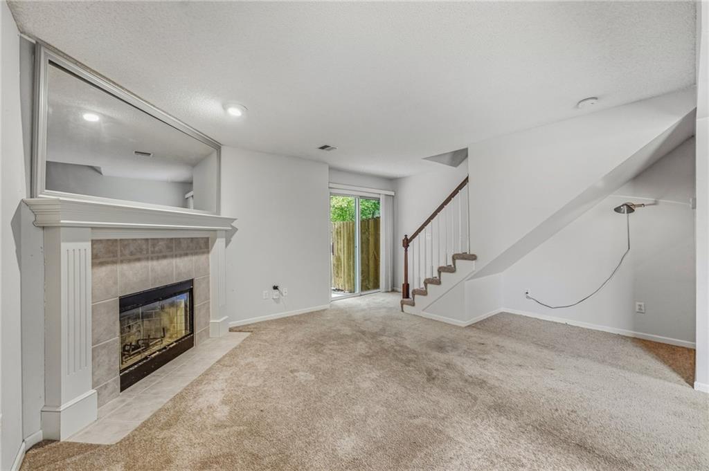 6030 Ne Moonstone Drive Property Photo 6
