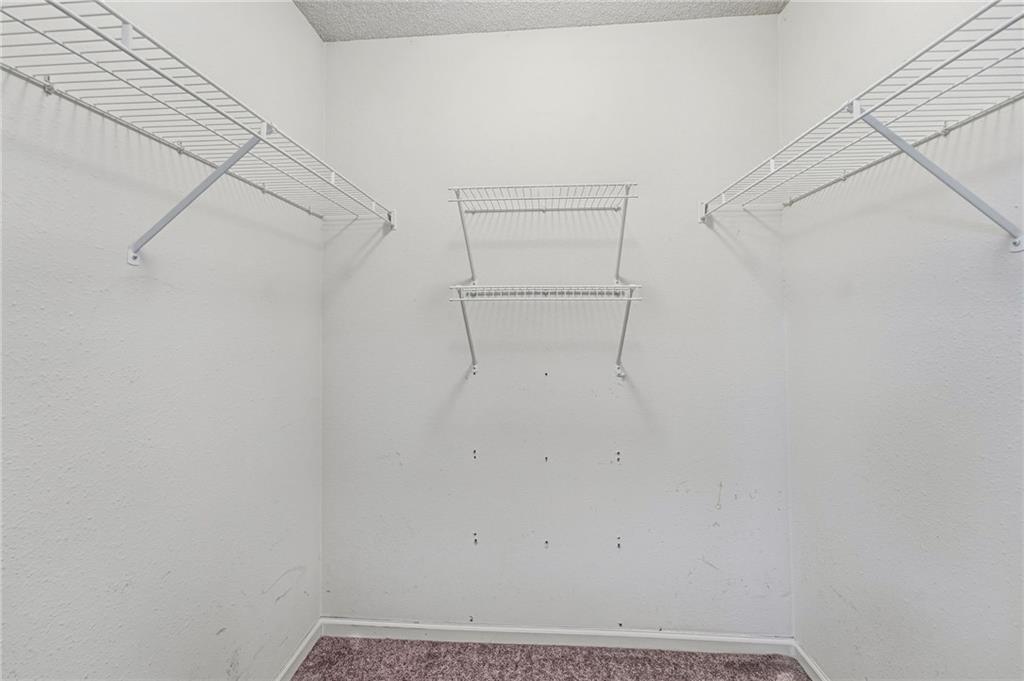 6030 Ne Moonstone Drive Property Photo 27