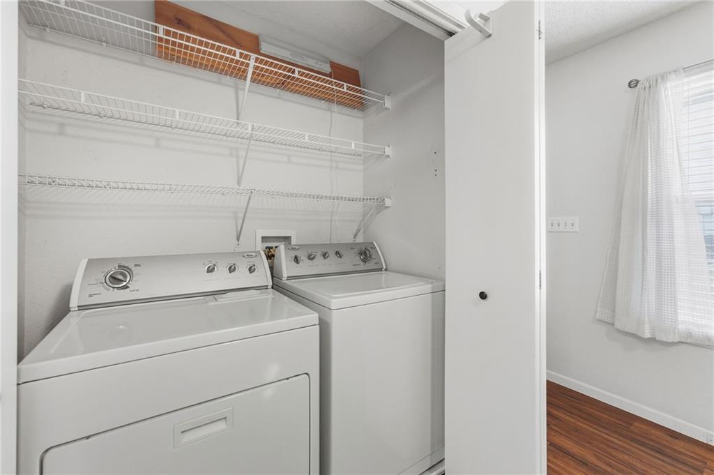 6030 Ne Moonstone Drive Property Photo 31
