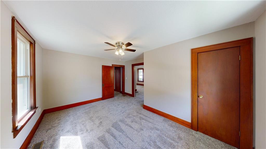 329 W Hunter Street Property Photo 19
