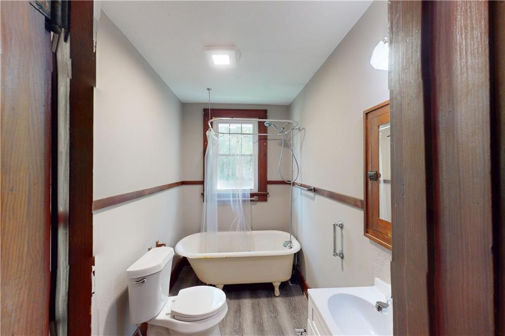 329 W Hunter Street Property Photo 21