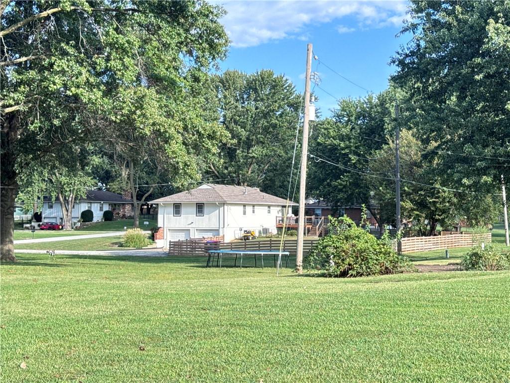 3609 N 154th Terrace Property Photo 1