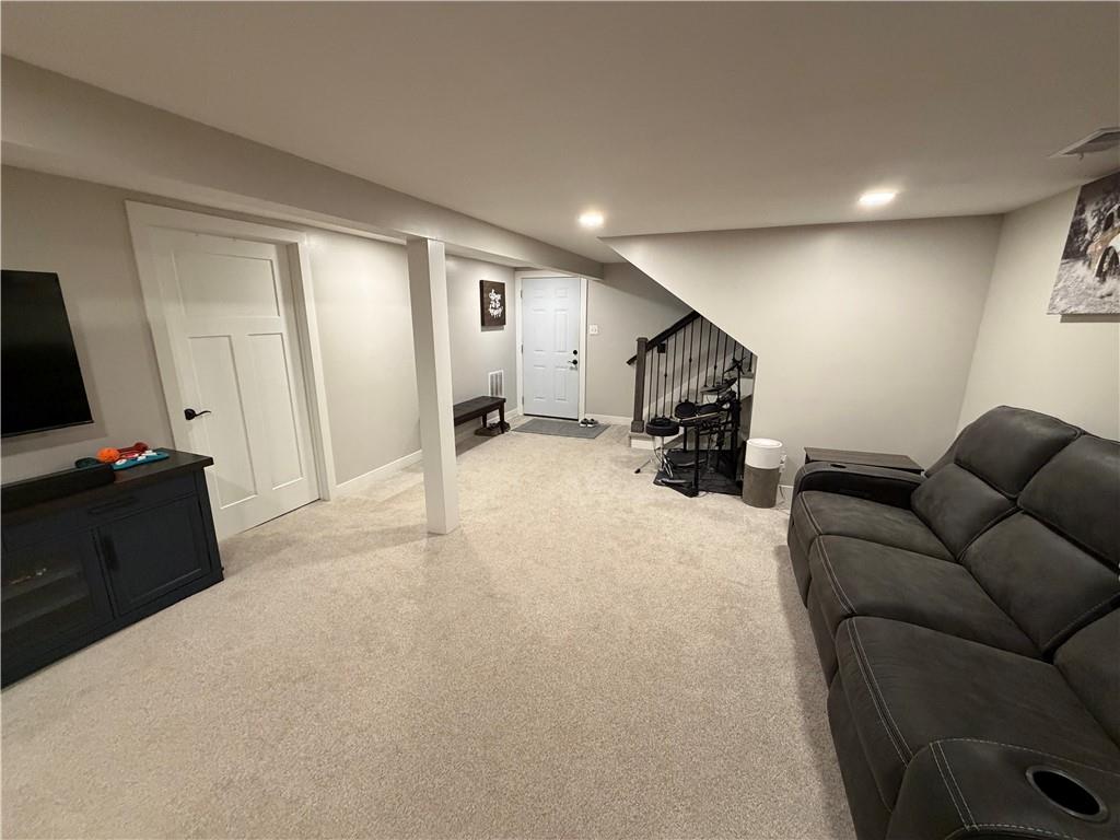 3609 N 154th Terrace Property Photo 20