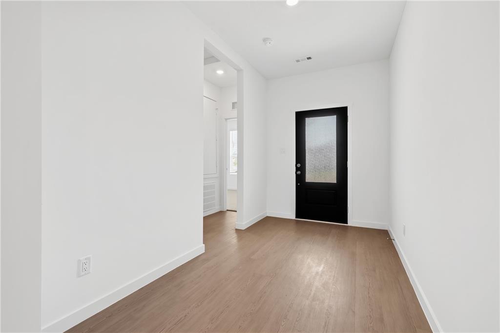 21347 Cleveland Street Property Photo 2