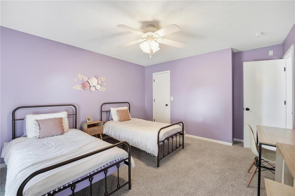 6122 N Coventry Avenue Property Photo 15