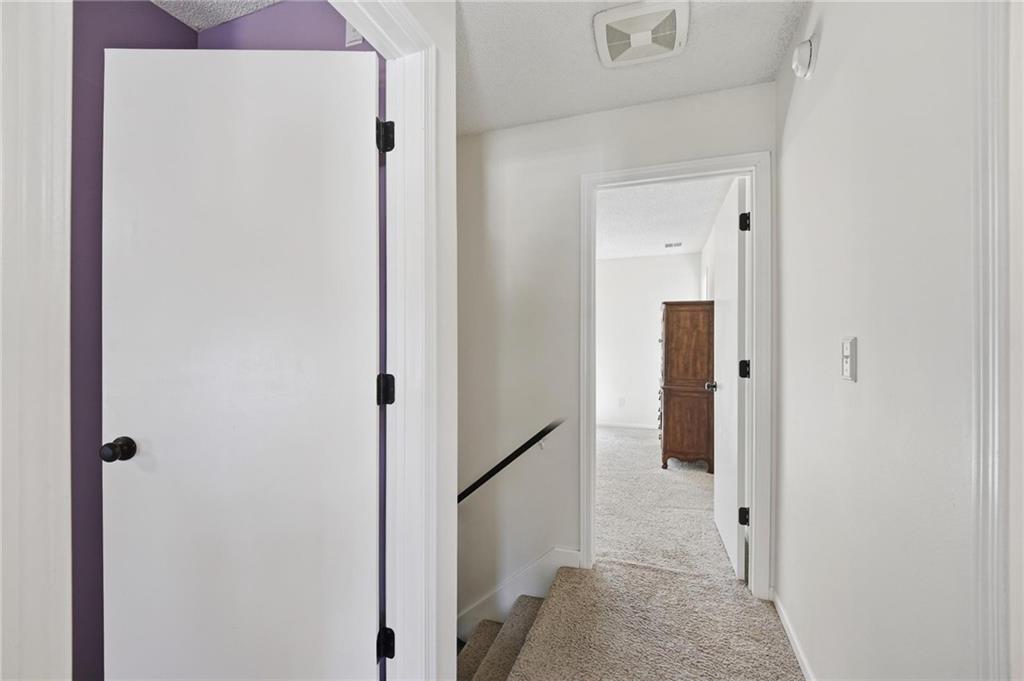 6122 N Coventry Avenue Property Photo 39