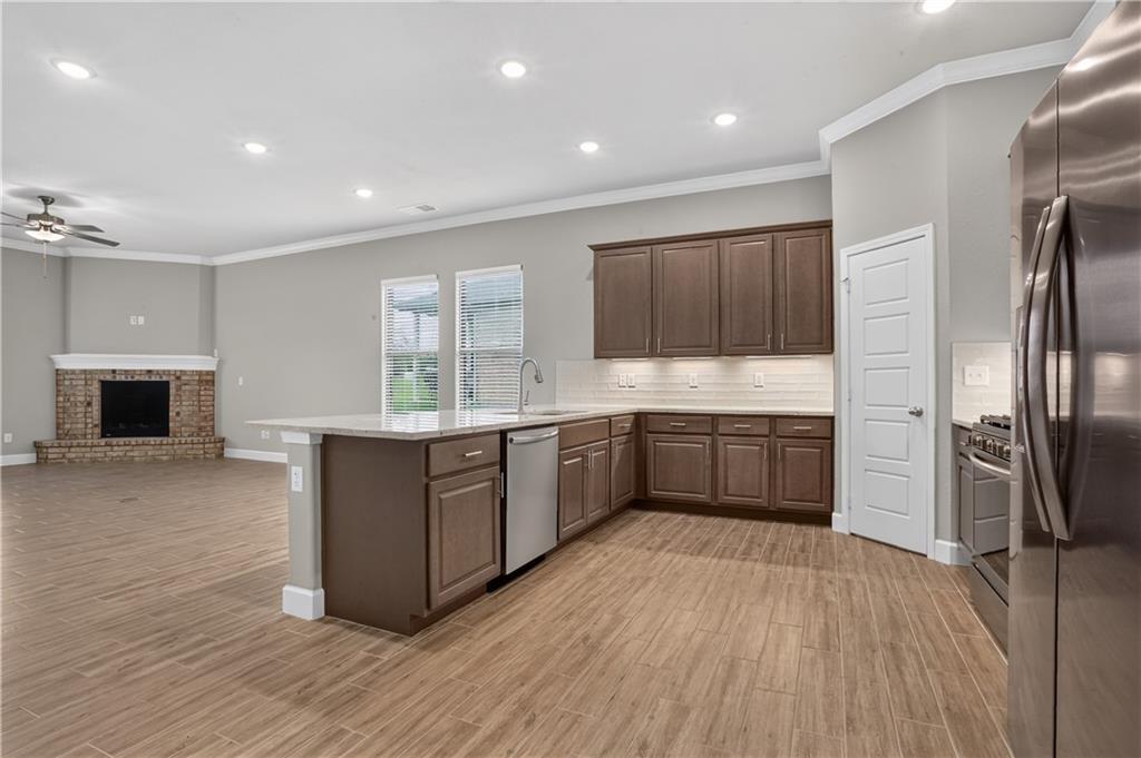 7557 Mccormick Drive Property Photo 4